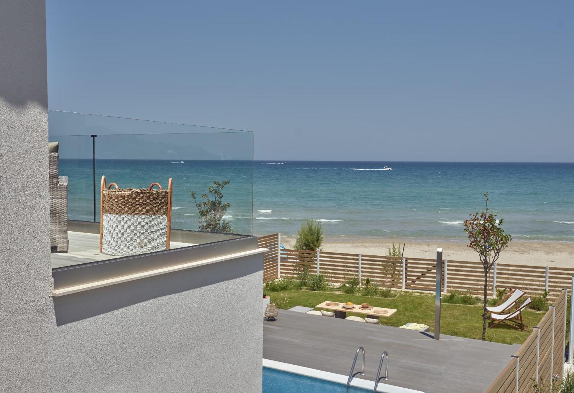הוילה אליקס Bright Coast Superior מראה חיצוני תמונה